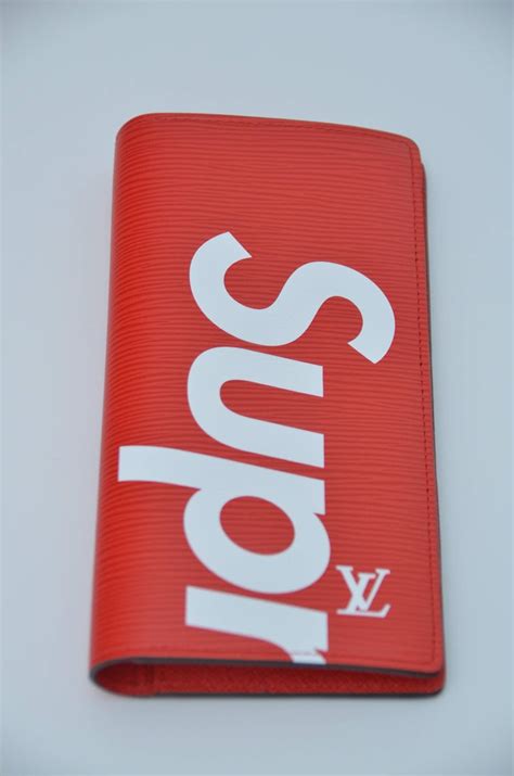 louis vuitton brazza wallet supreme|Louis Vuitton portefeuille wallet.